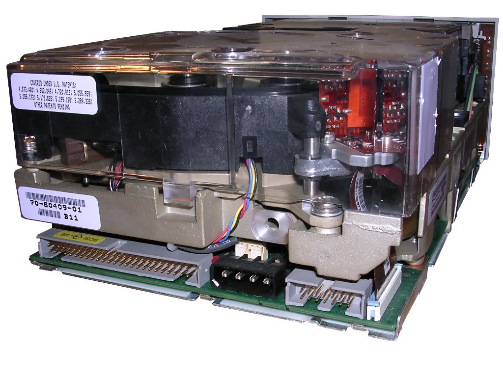 DLT tapes and streamer MCbx